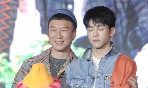 娱乐圈八卦最新爆料文章,明星恋情曝光，幕后真相令人震惊！